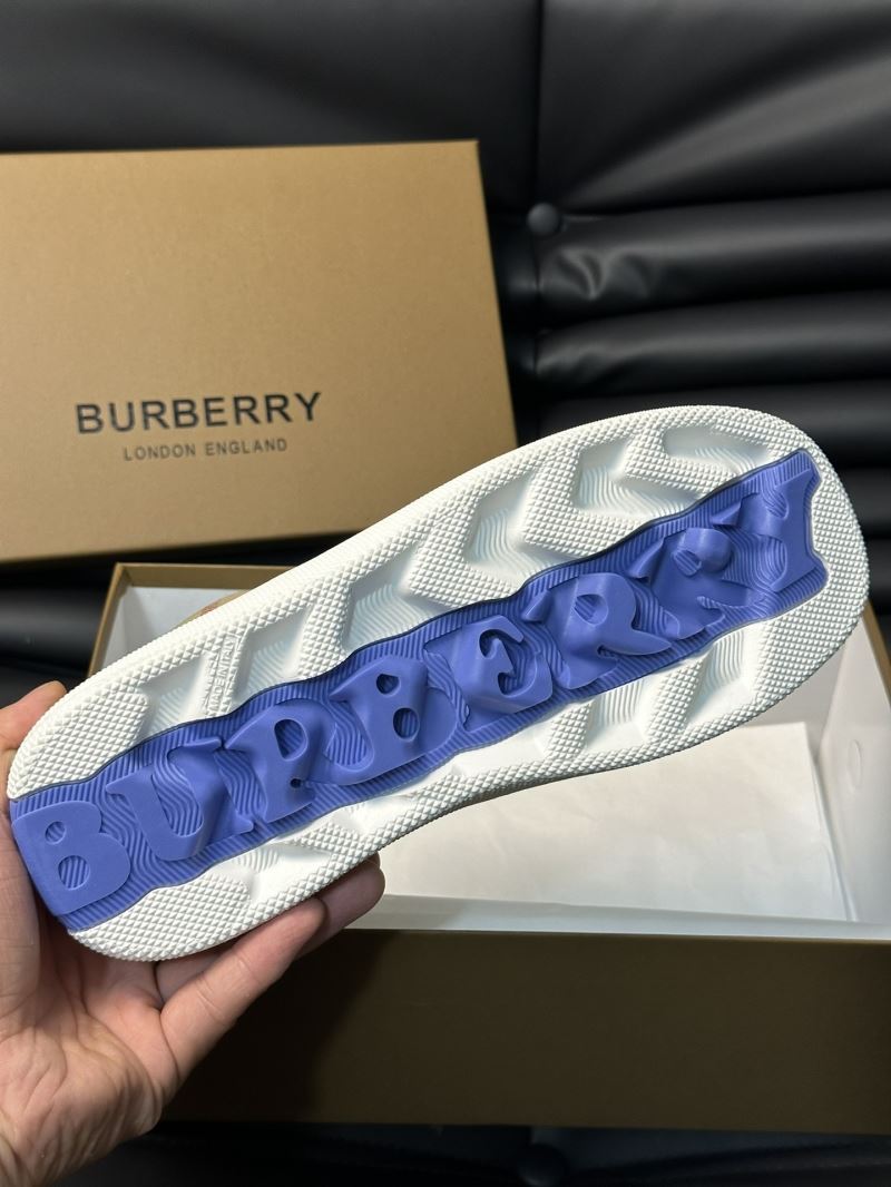 Burberry Low Shoes